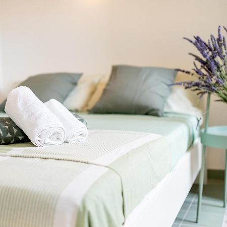 Oliva Apartment Imperia Extérieur photo